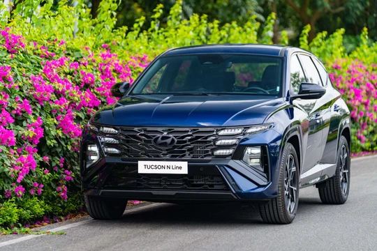 Hyundai Tucson N Line thêm 10 triệu đồng có gì khác bản 1.6 Turbo?