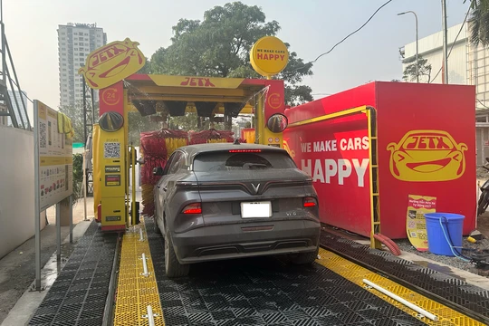 Rửa ô tô bằng máy tự động: Sạch thật hay chỉ là... cảm giác?