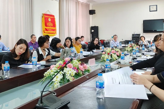 Buổi tập huấn có sự tham gia của nhiều nhà khoa học trẻ.