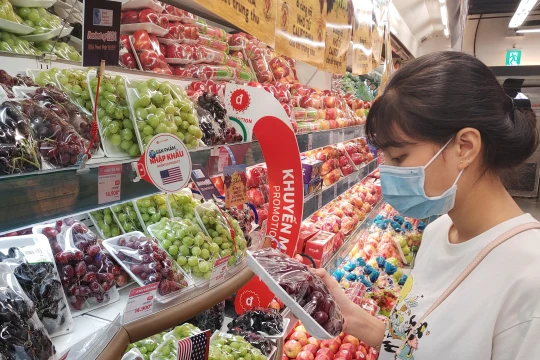 Xu hướng hành vi tiêu dùng năm nay đang chuyển từ trực tiếp sang trực tuyến.