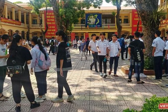 Hà Nội mở đăng ký trực tuyến tuyển sinh đầu cấp cho học sinh mẫu giáo, lớp 1 và lớp 6. Ảnh minh họa.