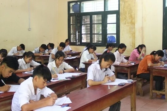 Kỳ thi tuyển sinh lớp 10 tại Thanh Hóa năm 2020 diễn ra an toàn, nghiêm túc, đúng quy chế. Ảnh: baothanhhoa.vn