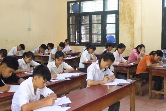 Kỳ thi tuyển sinh lớp 10 tại Thanh Hóa năm 2020 diễn ra an toàn, nghiêm túc, đúng quy chế. Ảnh: baothanhhoa.vn