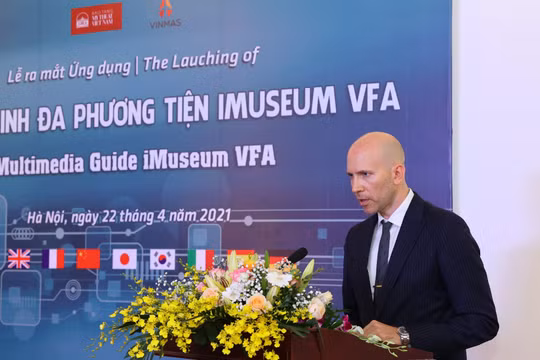 Ông Oriol Solà Pardell - Bí thư thứ nhất, Tham tán văn hoá Đại sứ quán Tây Ban tại Việt Nam.