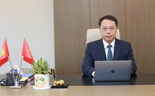 Thứ trưởng Bộ TT&TT Nguyễn Huy Dũng - đồng Trưởng Tiểu ban ứng dụng CNTT quản lý tiêm chủng vắc xin phòng COVID-19 và truyền thông.