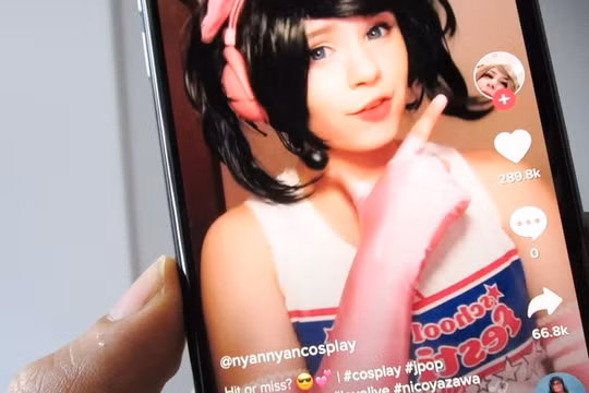 Mục “Dành cho bạn” gây sức hút lớn với những gợi ý video “chuẩn gu” từng người. Ảnh: Gadget Hacks