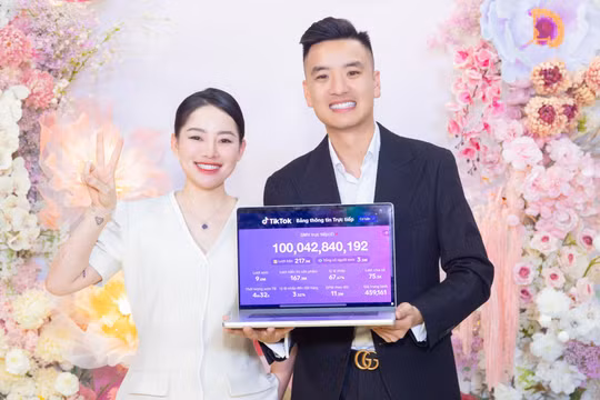 Các vẫn livestream vẫn có thể xảy ra tình trạng đơn ảo nhằm đánh bóng tên tuổi.