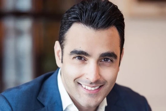 Cuộc sống riêng tư của các tỉ phú luôn trở thành đề tài bán tán của cư dân mạng (Ảnh: SCMP)