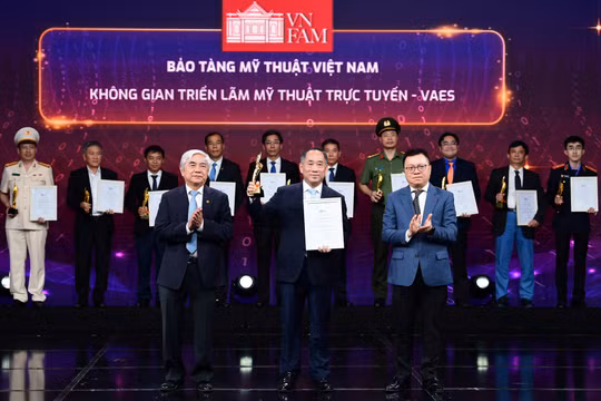 Bảo tàng Mỹ thuật Việt Nam xuất sắc nhận giải thưởng với giải pháp “Không gian triển lãm mỹ thuật trực tuyến – VAES”.