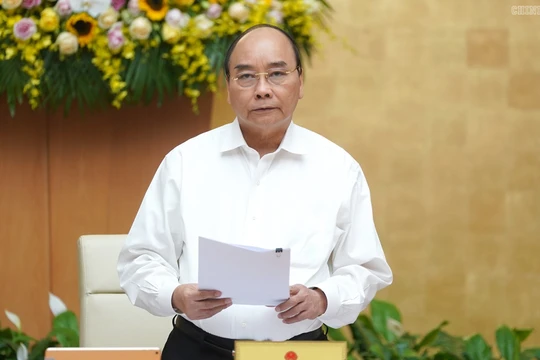 Thủ tướng Nguyễn Xuân Phúc tại phiên họp Chính phủ thường kỳ tháng 10 chiều 5/11 (Ảnh: Chinhphu.vn)