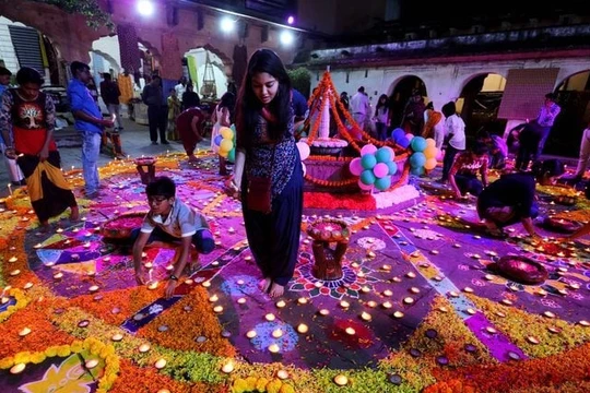 Người dân tham gia lễ hội Diwali (Ảnh: Washington Post)