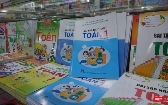Bộ SGK dành cho học sinh lớp 1 (Ảnh: Minh Thúy)