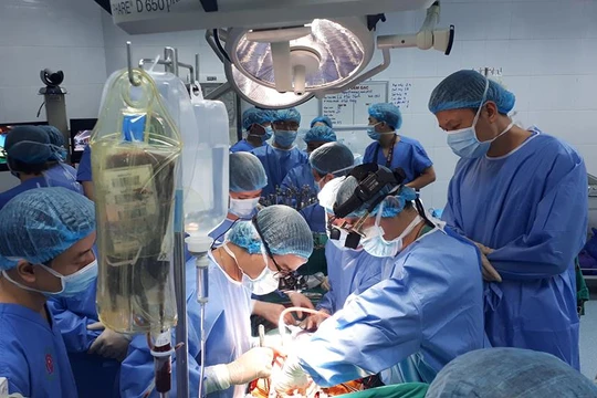Một ca phẫu thuật lấy tạng hiến