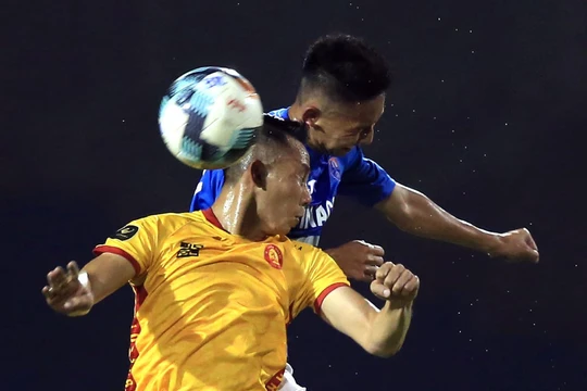 HAGL, Viettel đã giành chiến thắng, vô tình tạo sức ép cho Thanh Hóa. Ảnh VPF.