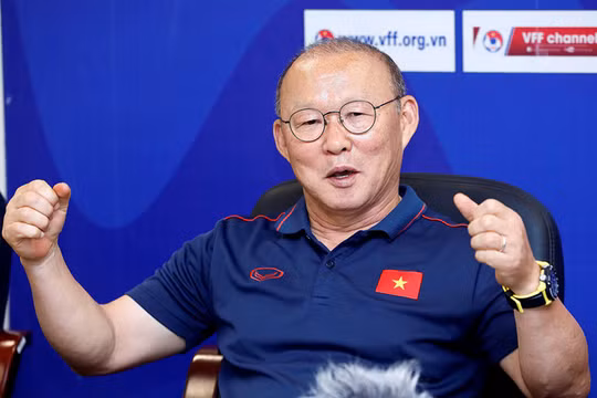 Ông Park đầy tự tin bước vào trận chung kết (ảnh VFF)