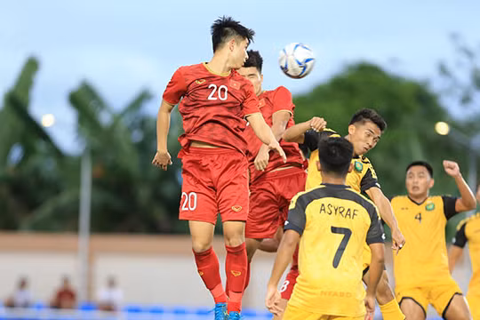 Chúng ta đã thắng đậm U22 Brunei 6-0 ngày ra quân. Ảnh Đức Cường