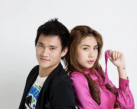 Cặp đôi trai tài, gái sắc Công Vinh-Thủy Tiên được ví như David Beckham và Victoria của Việt Nam (ảnh NV cung cấp)