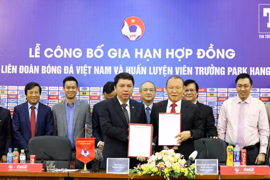 Một bản hợp đồng đúng người, đúng nội dung, ký đúng thời điểm. Ảnh VPF