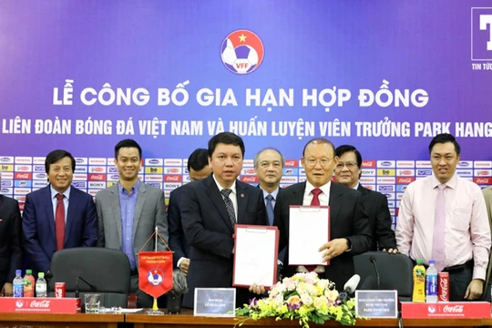 Một bản hợp đồng đúng người, đúng nội dung, ký đúng thời điểm. Ảnh VPF