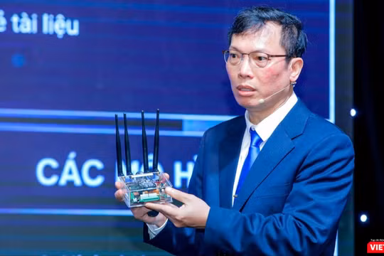 TS. Đặng Minh Tuấn, Phó chủ tịch SVP Tập đoàn công nghệ CMC, Viện trưởng Viện Nghiên cứu ứng dụng công Nghệ CMC.