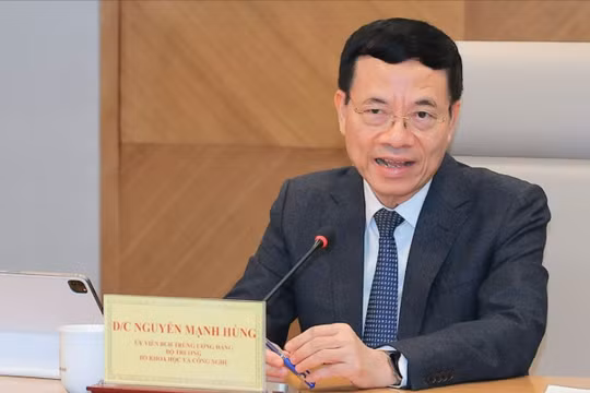 Bộ trưởng Nguyễn Mạnh Hùng cho rằng hệ thống phần mềm mới sẽ nâng cao chất lượng thẩm định, rút ngắn thời gian xét duyệt, giảm sai sót.