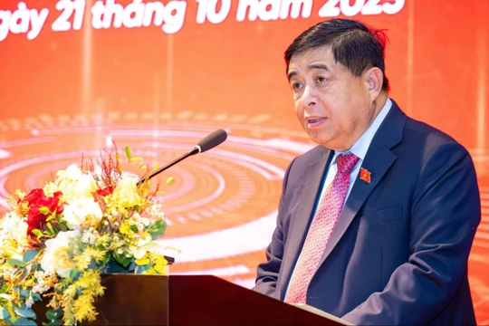 Phó Thủ tướng Nguyễn Chí Dũng khẳng định Việt Nam nhất quán quan điểm thúc đẩy khoa học công nghệ, đổi mới sáng tạo, chuyển đổi số là chìa khóa vàng cho giai đoạn mới.