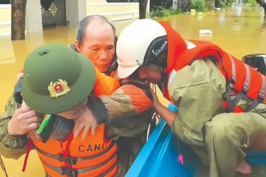 Trong thời điểm thiên tai bão lũ, việc lực lượng cứu hộ có thể chủ động xác định được địa điểm nơi người dân đang gặp khó khăn sẽ giúp đẩy nhanh công tác cứu hộ, cứu nạn.