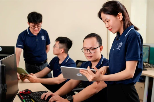 Cuộc hackrathon Age of AInicorns hướng tới kết nối cộng đồng nhà phát triển ứng dụng tại Việt Nam.