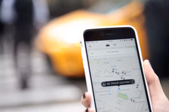 Theo phán quyết của một tòa án tại Rome tất cả dịch vụ của Uber bị cấm trên toàn lãnh thổ Ý.