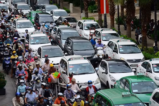 Nhiều tuyến phố Hà Nội sẽ cấm taxi theo khung giờ. (Ảnh Vietnamnet).