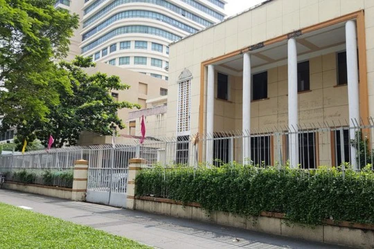 Khu đất 23 Lê Duẩn, Quận 1 có vị trí được cho là đắc địa với 2 mặt tiền.