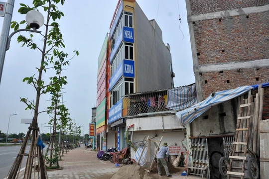 Nhà siêu mỏng đường vành đai 2, Hà Nội