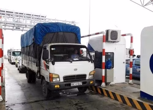 Bộ GTVT xử lý những bất cập về giá của các trạm thu phí BOT. (Ảnh minh họa, nguồn TTXVN)