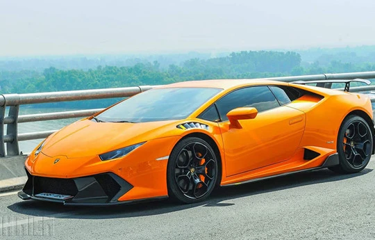 Lamborghini Huracan độ Vorsteiner cực chất của dân chơi Sài Gòn - Ảnh SHT