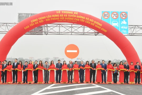 Thông xe tuyến đường nối cao tốc Hà Nội - Hải Phòng với Cầu Giẽ - Ninh Bình có tổng chiều dài 48km.