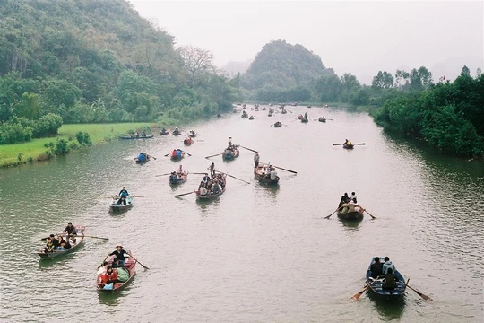 Quần thể du lịch tâm linh Hương Sơn được đề xuất đầu tư tại xã Hương Sơn, huyện Mỹ Đức, với tổng mức đầu tư 15.000 tỷ đồng. (Ảnh: Internet)