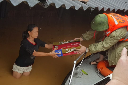 Người dân không nên ăn thức ăn nhiễm giun.