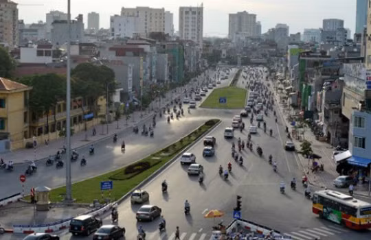 Hơn 80% kinh phí đầu tư đoạn Hoàng Cầu - Voi Phục cho giải phóng mặt bằng.