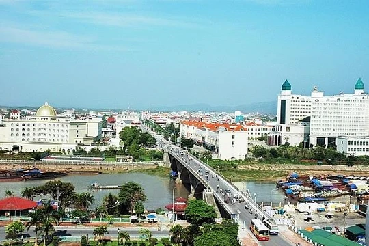 Một góc TP Móng Cái, tỉnh Quảng Ninh.