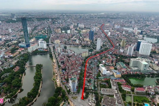 Dự án đầu tư tuyến đường Hoàng Cầu - Voi Phục (giai đoạn 1), dài 2,2km, tổng mức đầu tư khoảng 7.200 tỷ đồng/ Ảnh: zing.vn