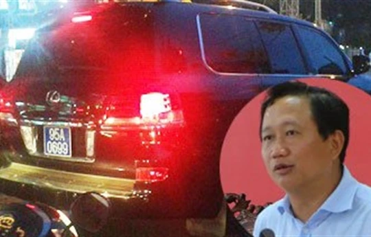 Ông Võ Chí Thanh cấp biển xanh trái phép .