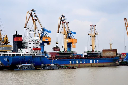 Bộ GTVT đã chỉ đạo Vinalines tập trung xác định lại giá trị doanh nghiệp. (Ảnh minh họa, nguồn: Internet).