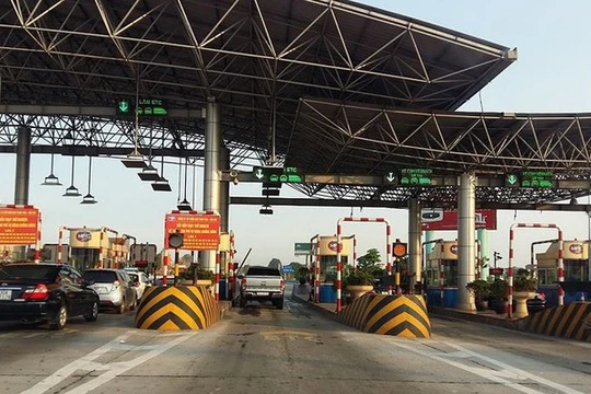 Ông Phạm Văn Khôi cho biết, Không có chuyện dừng thu phí BOT Pháp Vân - Cầu Giẽ từ ngày 10/6.