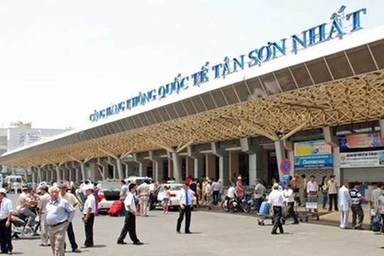 Phải rà soát lại mục đích sử dụng đất quốc phòng, an ninh và kinh tế tại sân bay Tân Sơn Nhất