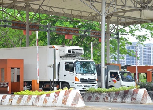 Trạm thu phí đường Nguyễn Văn Linh, Bình Chánh, TP.HCM