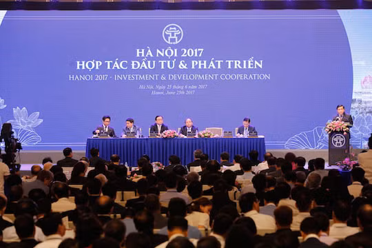 Tại Hội nghị năm 2017 TP Hà Nôi đã trao quyết định đầu tư cho 48 dự án với tổng vốn đầu tư khoảng 74.000 tỷ đồng.