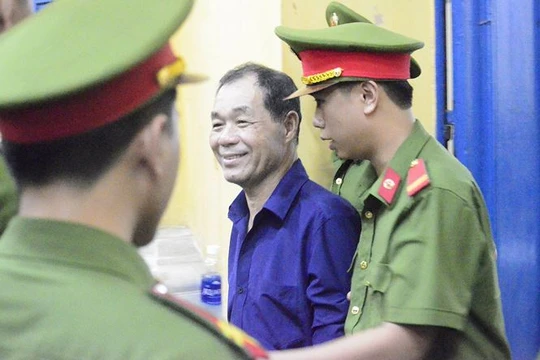 Ông Trầm Bê vừa bị khởi tố, bắt giam trong lúc đang thụ án 4 năm tù. Ảnh: Tân Châu