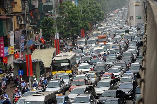 Nút giao thông Pháp Vân - Cầu Giẽ thường xuyên ùn tắc.