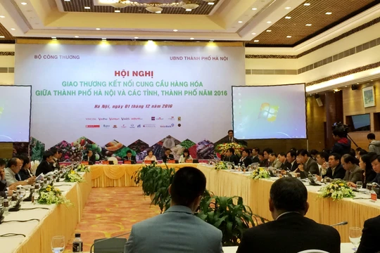 Hội nghị có sự tham dự của nhiều lãnh đạo tỉnh, thành và các doanh nghiệp.