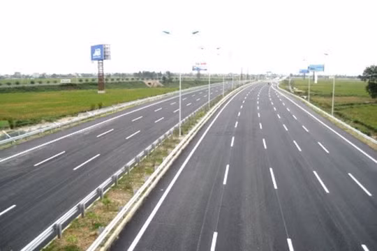 Dự án mở rộng quốc lộ 1: Chủ đầu tư “đội vốn” 1.866 tỷ đồng